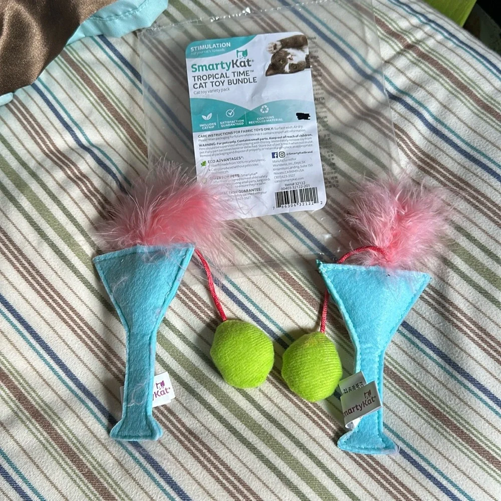 SmartyKat Tropical Time Island Martini Catnip Cat Toys